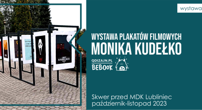 Na grafice zdjęcie systemu wystawienniczego z zawieszonymi plakatami 