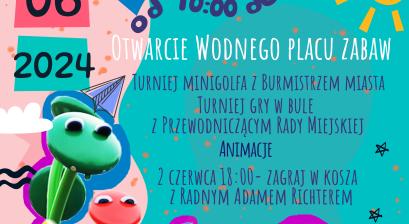 plakat informacyjny kolorowy dzieciecy z dziewczynką bawiącą się w fontannie obok elementy Lublinieckiego wodnego placu zabw fontanny w kształcie buziek i kwiatów 