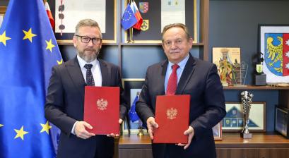 I wojewoda śląski Adam Zaczkowski oraz burmistrz Edward Maniura 