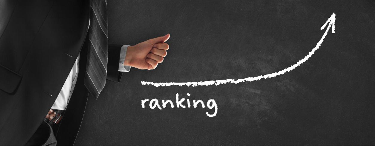 Biegnący mężczyzna i strzałka z napisem ranking 