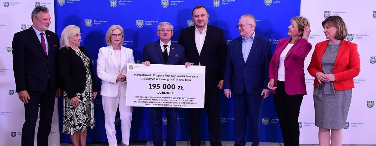 Uroczystość ogłoszenia wyników i wręczenia umów w ramach "Marszałkowskiego Programu Poprawy Jakości Powietrza" fot. Urząd Marszałkowski Województwa Śląskiego.