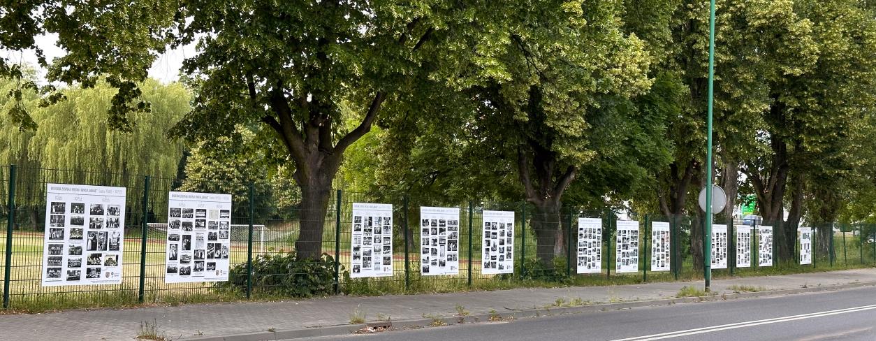 Wystawa plenerowa z okazji 75-lecia Zespołu Pieśni i Tańca „Halka”