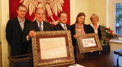 Manfred Stier  w Urzędzie miejskim podczas nadania aktu honorowego obywatela 