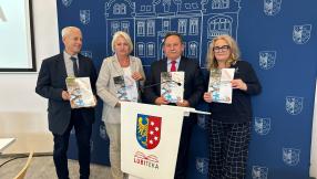 Wotum zaufania i absolutorium dla burmistrza Lublińca podczas XVI sesji Rady Miejskiej 