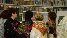 wernisaż wystawy Czesławy Włuki- Noc bibliotek "Folk na tak"